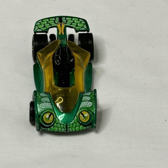 2001 Hot Wheels OPEN ROAD-STER Die Cast Car - Snake Design Green - Picture 4 of 6